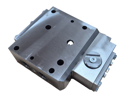 Ansicht Steuergerät Arbeitsanschlüsse