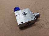 3-way flow control valve with integrated pressure relief valve