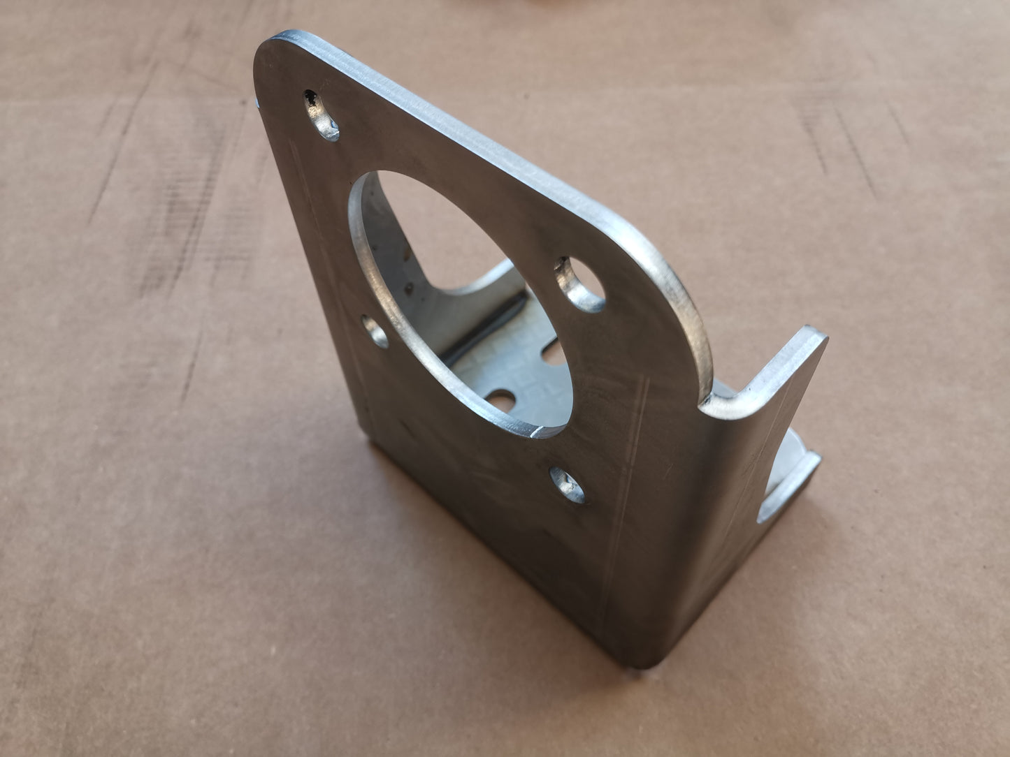 Beugel voor axiale zuigerpomp/-motor met of zonder voorlager